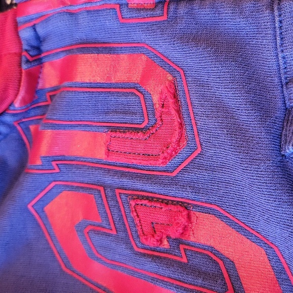 Guess zip up hoodie - Picture 4 of 5